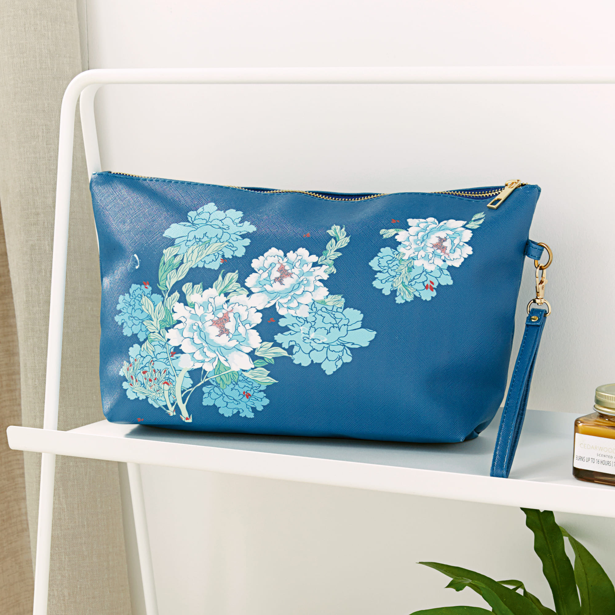 Grande pochette femme bleue et fleurie - APBP : Grande pochette