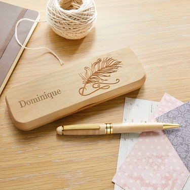 Stylo et étui en bois 