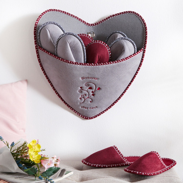 Porte chaussons invités Cœur, 4 paires 